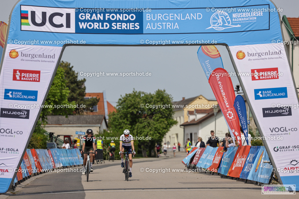 VJ__9741 | Neusiedlersee Radmarathon 2026@sportshot_your_pictrs #yourpictures#roadtowm2029 #nrm #neusiedlerseeradmarathon #neusiedlersee #neusiedlerseetourismus #burgenland #mörbisch #nrm26 #burgenlandtourismus #voglundco #poweredbyburgenlandtourismus #radsport #rad #marathon #ucigranfondo #visitburgenland #ucigranfondoworldseries