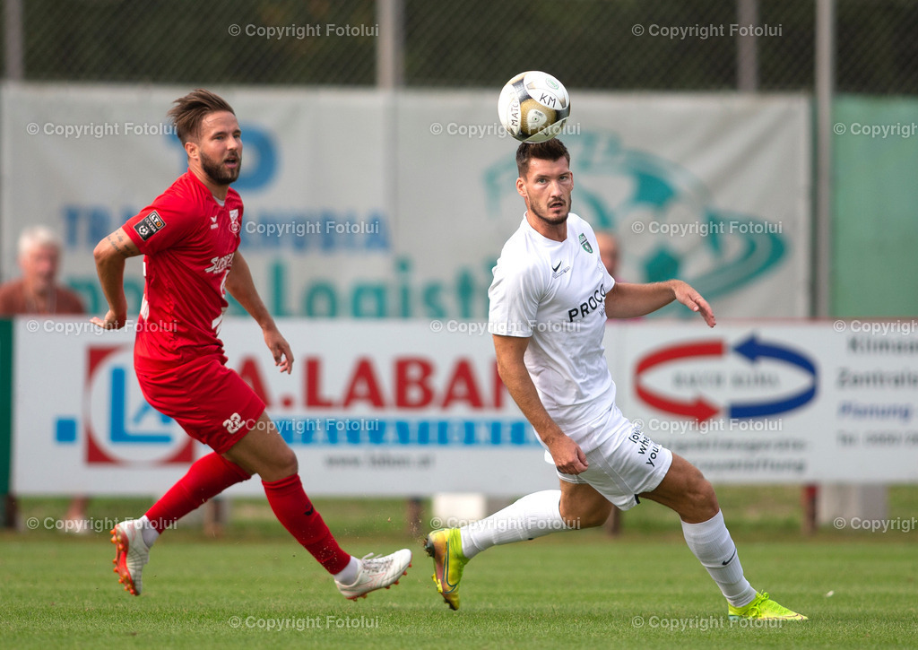 A_LUI_120822_04 | SPORT,FUSSBALL,LT1 OOE LIGA ASKOE OEDT-UNION PROCON DIETACH 12.08.2022 IM BILD:  SIMON ABRAHAM (OEDT) UNDTHOMAS SCHAFFELLNER  (DIETACH) FOTO:FOTOLUI