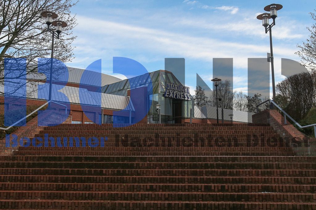  10.12.2020 - 
 | Sebastian Sendlak / Bochumer Nachrichtendienst (BOND) - Bochum Allgemein - Starlight Express - Realisiert mit Pictrs.com