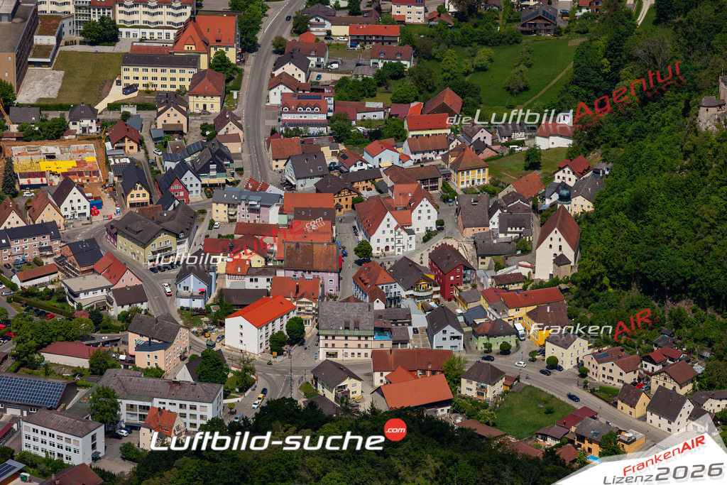 Die Luftbildaufnahme frankenring - Kipfenberg wurde 2020 mittels Flugzeug (keine Drohne) erstellt. Perfekte Schärfe und Druck- Ergebnisse- Garantiert!