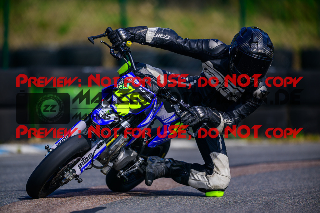 MaZZes_Fotomatrix_20250405_6007705_9493 | Fotograf Mathias Schmid
Sportfotograf,
Eventfotograf,
Hochzeitsfotograf,
Portraitfotograf