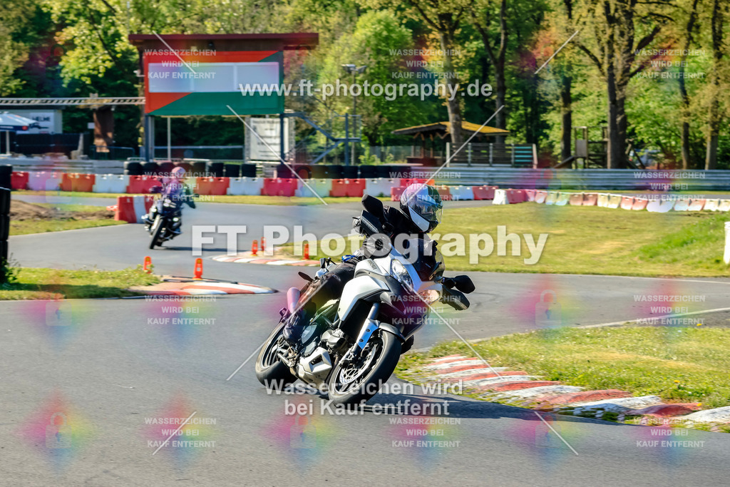 _OTO1341 | Hier findet Ihr Bilder von Touristenfahrten auf der Nürburgring Nordschleife oder von anderen Veranstaltungen die ich besucht habe. Viel Spass beim Durch Schauen 