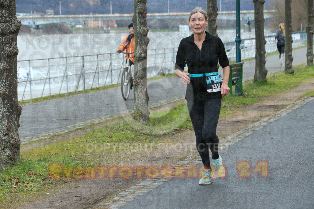 221231_1024_EX1_6946 | Sportfotografie im Rhein-Sieg Kreis, Köln, Bonn, NRW, Rheinland Pfalz, Hessen, etc. Unser Tätigkeitsfeld umfasst den Laufsport vom Volkslauf über den Marathon, Duathlon, Triathon bis zum Ultralauf wie Kölnpfad Ultra oder Schindertrail.