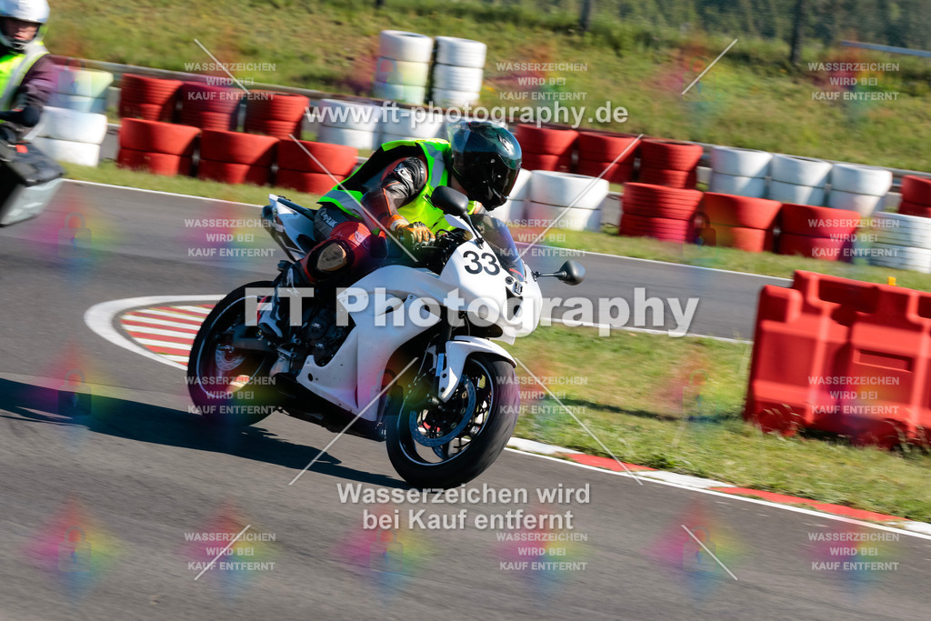 Moto-TeamOBK-21211 | Hier findet Ihr Bilder von Touristenfahrten auf der Nürburgring Nordschleife oder von anderen Veranstaltungen die ich besucht habe. Viel Spass beim Durch Schauen 