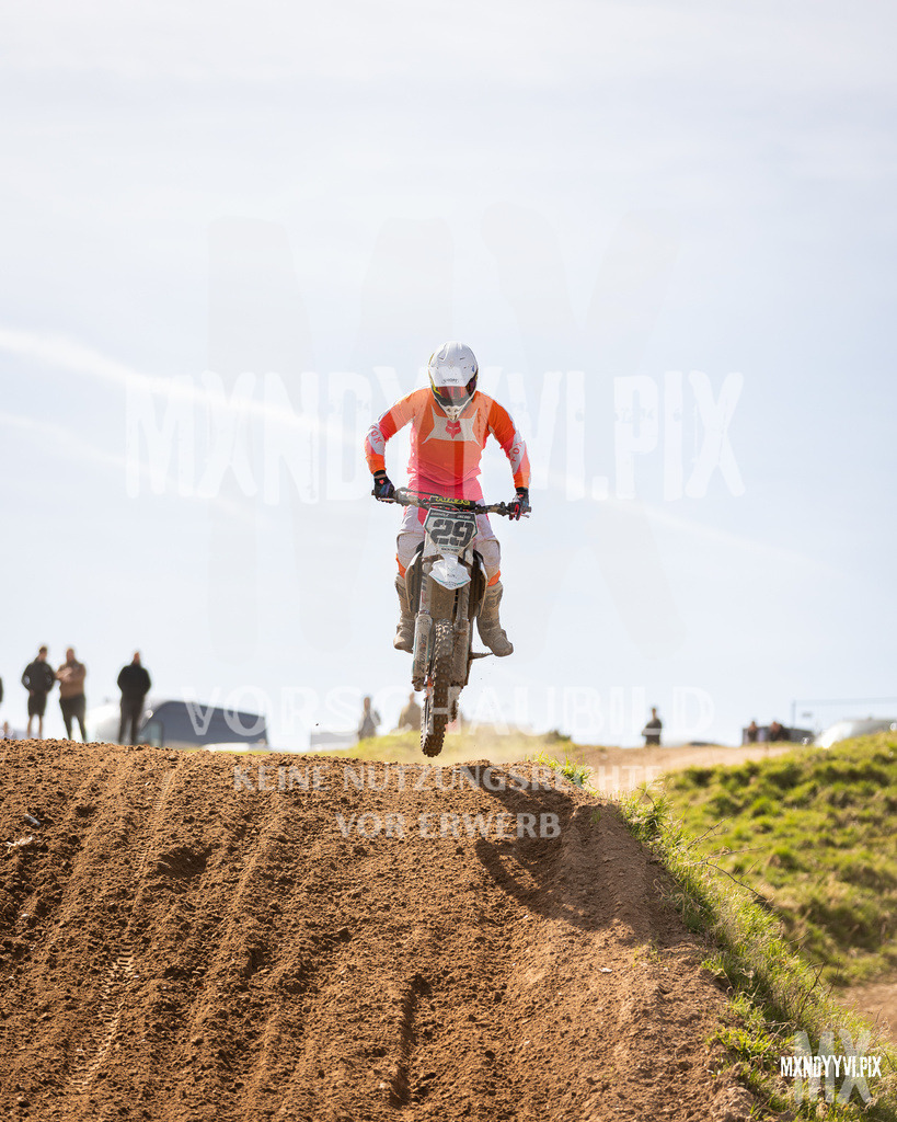 866A2676 | mxndyyvipix