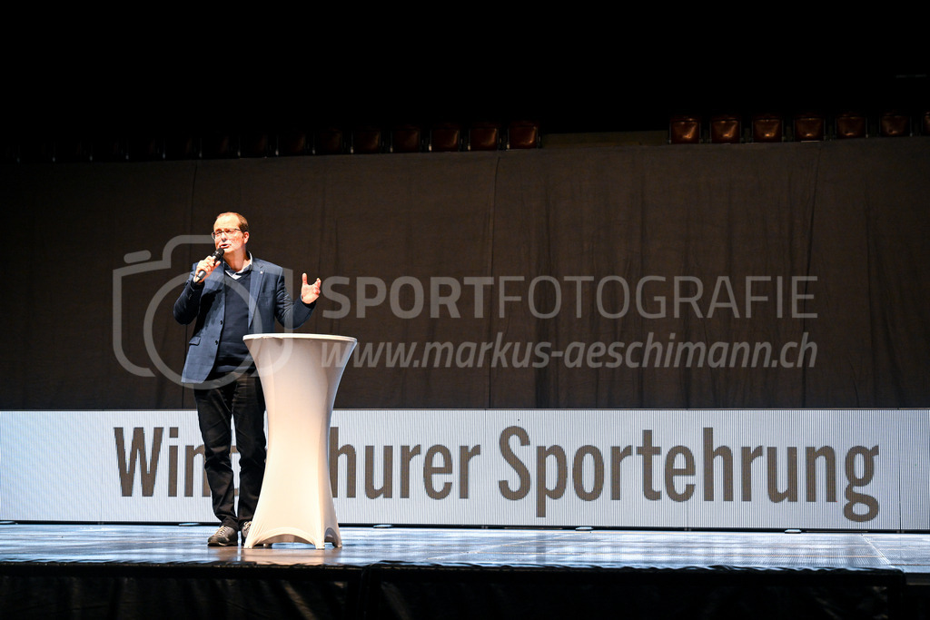 Winterthurer Sportehrung - 23. Februar 2023 | Winterthurer Sportehrung
AXA Arena, Winterthur
Winterthurer Stadtrat Jürg Altwegg, Vorsteher Departement Schule und Sport.
Bild: Sportfotografie Markus Aeschimann | www.markus-aeschimann.ch - Realisiert mit Pictrs.com