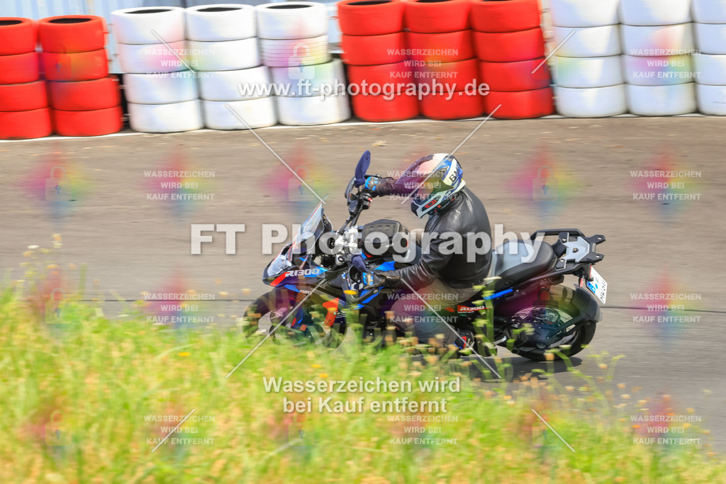 _DSK2595 | Hier findet Ihr Bilder von Touristenfahrten auf der Nürburgring Nordschleife oder von anderen Veranstaltungen die ich besucht habe. Viel Spass beim Durch Schauen 