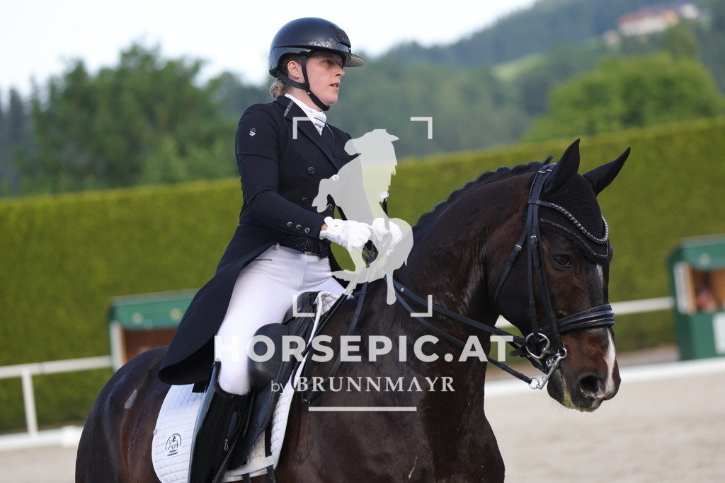 0P6A3732 | Willkommen bei Brunnmayr - Design & Fotografie – Ihrem Spezialisten für Reitturniere und Pferdeveranstaltungen in Oberösterreich, Salzburg und Bayern! Seit über 17 Jahren sind wir leidenschaftlich dabei.