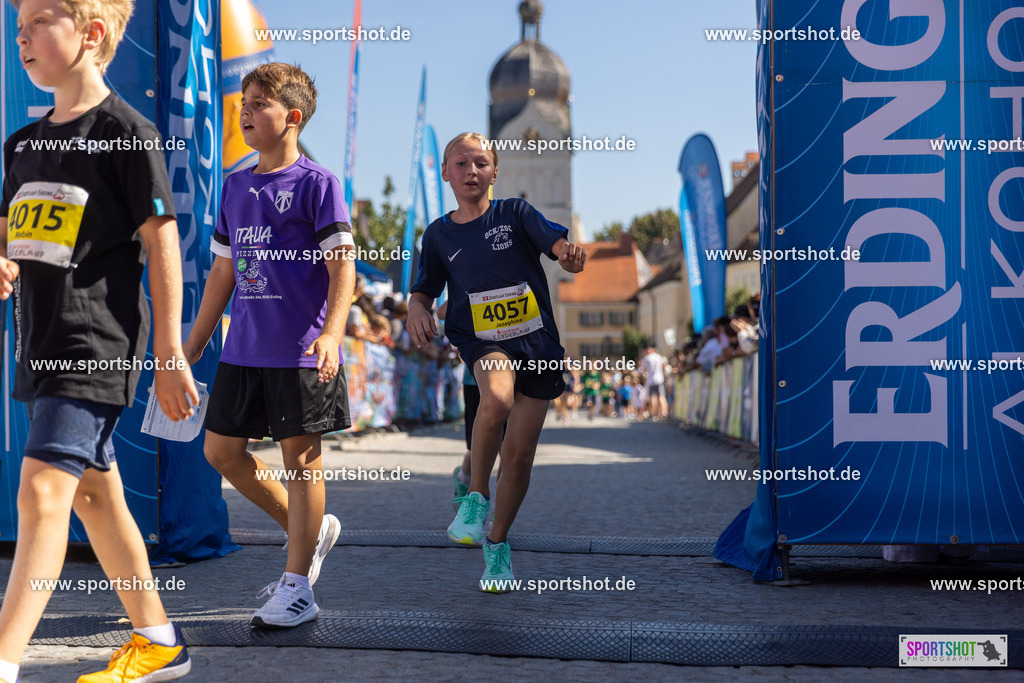 VJ__3447 | Stadtlauf Erding 2025 #stadtlauferding #erdingstadtlauf #stadtlauf_erding #laufmotivation #trisporterding #yourpictrs #sportshot_your_pictrs