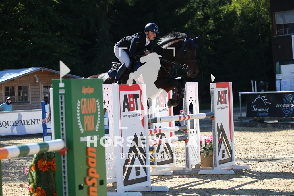 DL2Q2935 | Willkommen bei Brunnmayr - Design & Fotografie – Ihrem Spezialisten für Reitturniere und Pferdeveranstaltungen in Oberösterreich, Salzburg und Bayern! Seit über 17 Jahren sind wir leidenschaftlich dabei.