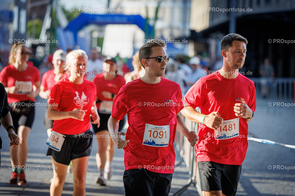 Sparda-Bank Altstadtlauf Köln; Köln, 15.08.2025 | Impressionen vom Sparda-Bank Altstadtlauf Köln am 15.08.2025 in Köln (Nordrhein-Westfalen). 