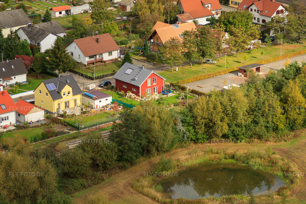 Luftbild: Bahnhof, Vogesenstr in Kapsweyer im Bundesland Rheinland-Pfalz in Deutschland. Foto: IMG_22487.jpg vom 15.10.2009 durch Werner Riehm/FLY-FOTO.de
