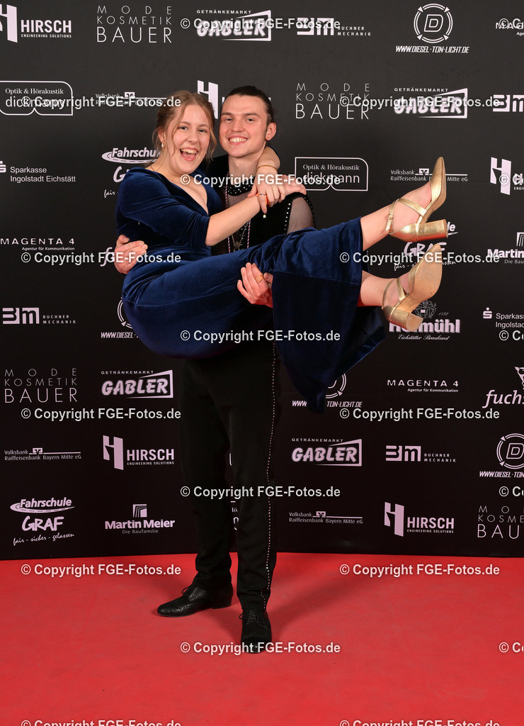 20240128-fge-fotos-0387 | Hofball der FGE am 28.01.2024 im Alten Stadttheater in Eichstätt. - Realisiert mit Pictrs.com