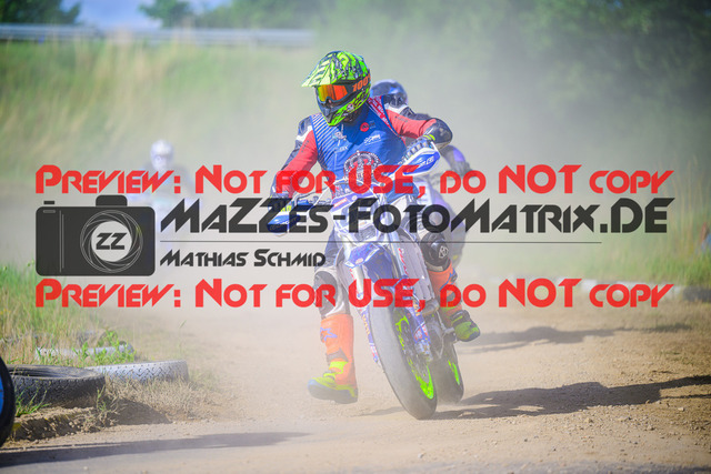 MaZZes_FotoMatrix_240713_6021986_8771 | UE40