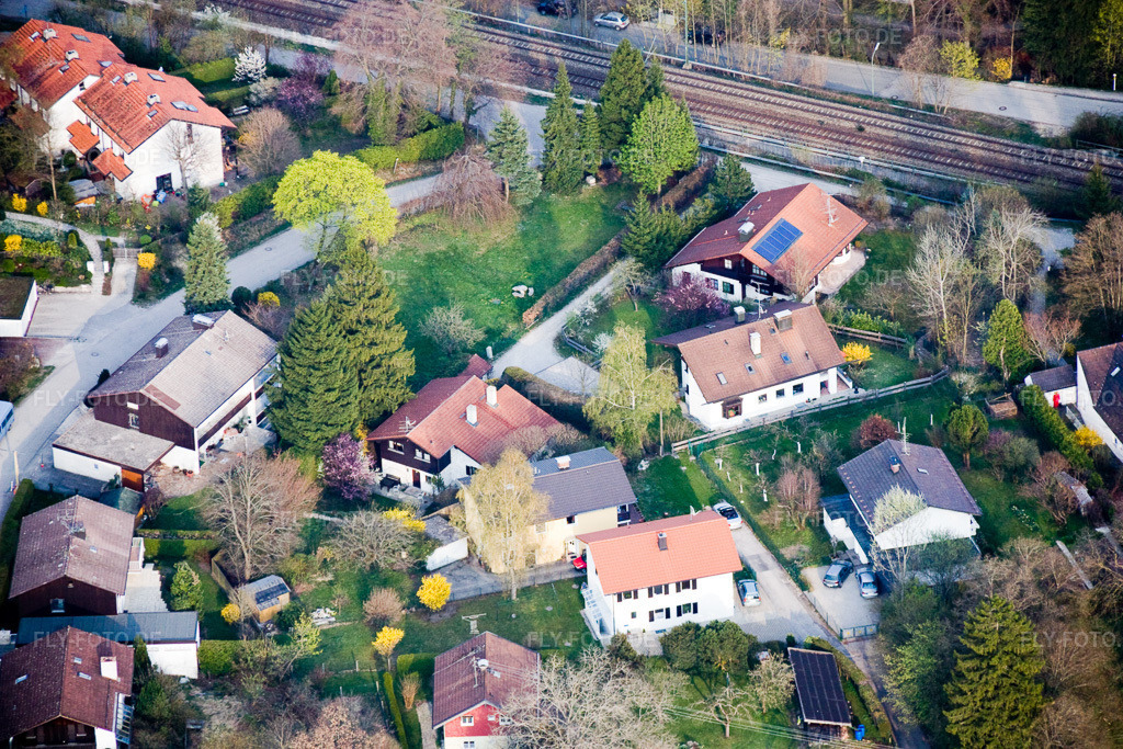 Luftbild: Bockmayrstr in Tutzing im Bundesland Bayern in Deutschland. Foto: IMG_17954.jpg vom 15.04.2009 durch Werner Riehm/FLY-FOTO.de