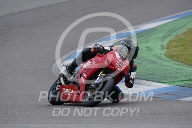 2023_05_01_PBK_27989 | Sportfotografie; SlowMotion; Video; Rennstrecke; Hafeneger; Speer; Racing; RSE; BMW; CBO; Trackday; Motorsportarena; Hockenheimring; Brno; Most; Barcelona; Valencia