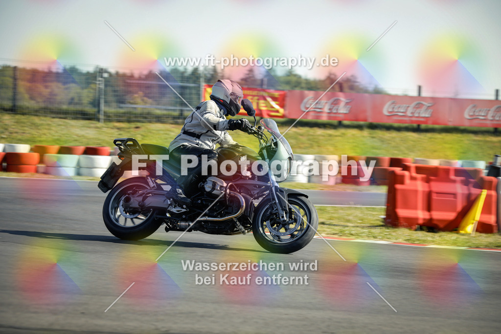 OBK_Mai_Martina_Markus-10248 | Hier findet Ihr Bilder von Touristenfahrten auf der Nürburgring Nordschleife oder von anderen Veranstaltungen die ich besucht habe. Viel Spass beim Durch Schauen 