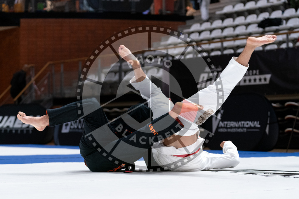 20241012PBB5288 | Athletes compete during the AJP Tour Europe Continental Jiu-Jitsu Professional Championship on October 12, 2024 in Almere near Amsterdam, Netherlands. © Chiara Dazi / photoblackbelt