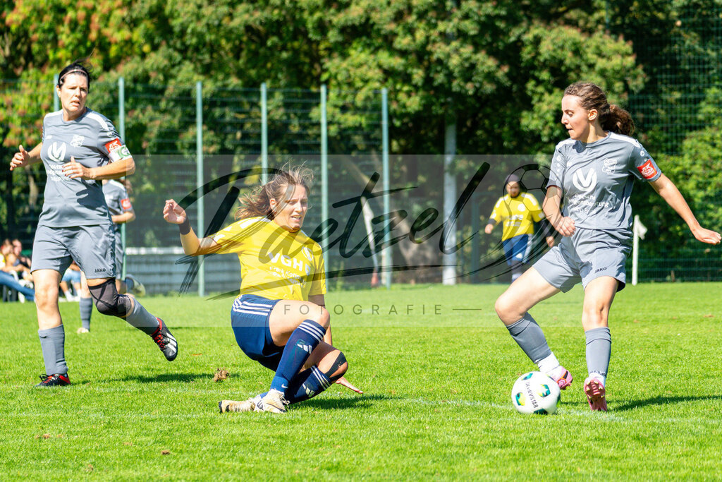 20260906_RULSVK_0457 | Fußball, Frauen:   beim Spiel der Kreisliga zwischen SG Rulle/Haste vs. SV Kettenkamp am 06.09.2026 im Stavermann-Sportpark in Rulle/Wallenhorst, Deutschland.(Foto von Nico Paetzel) - Realisiert mit Pictrs.com