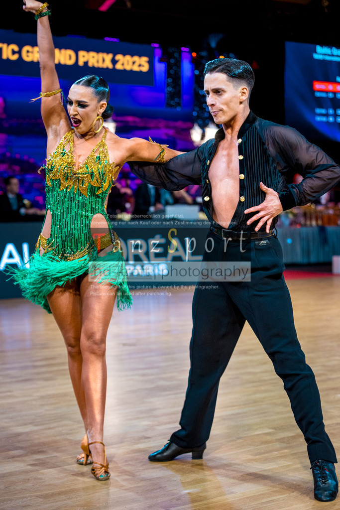 20251213_Baltic-GP_1973-2 | Tanzsportbilder, Standardtanz, Lateintanz, WDSF, DTV, LTVB, dancecomp, goc, hessen tanzt, blaues band der spree, walzer, tango, wiener walzer, slowfox, quickstepp, samba, rumba, cha-cha-cha, paso doble. jive, hd-kroft photography, turniertanzsport