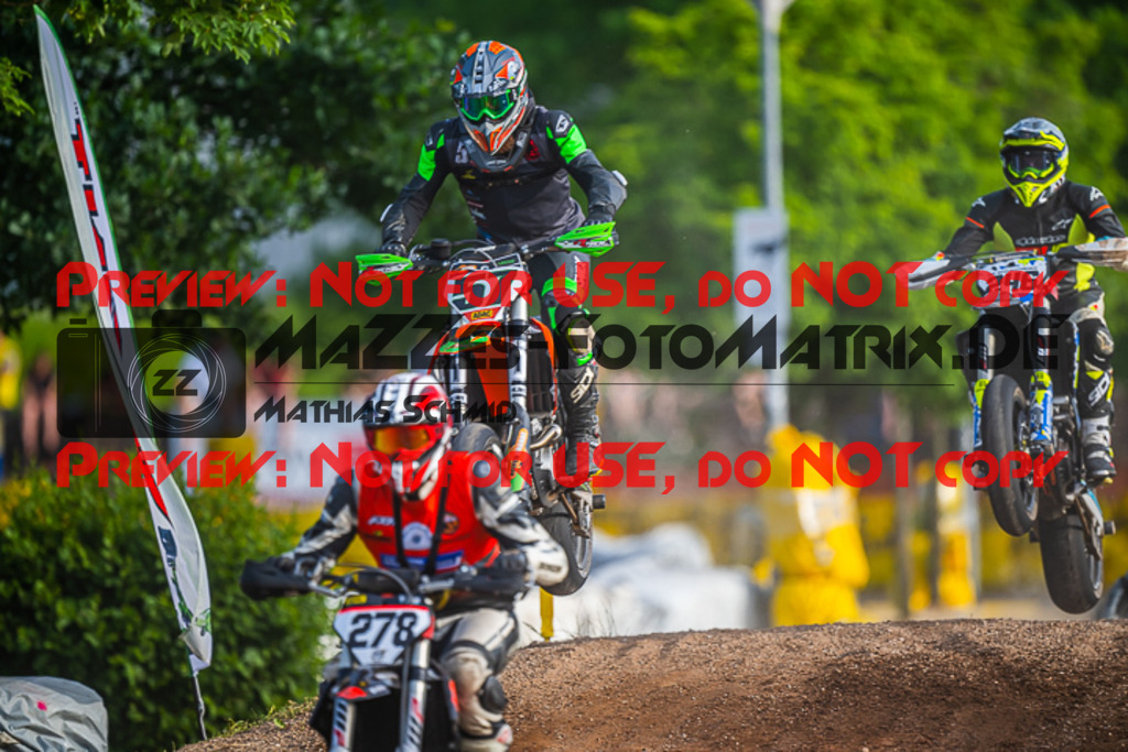 MaZZes_FotoMatrix_220618_9310 | S4