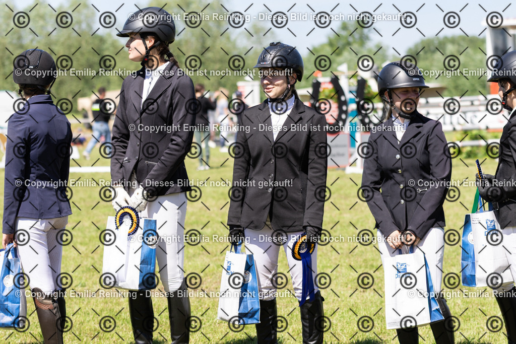 CL5A1112 | Emilia Reinking Fotografie - Realisiert mit Pictrs.com