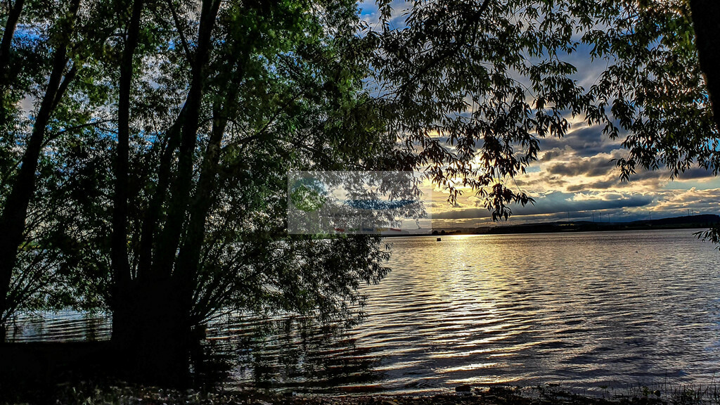 Sonnenuntergang am Förmitzspeicher | Impressionen rund um Hochfranken - Frankenwald - Fichtelgebirge - Realisiert mit Pictrs.com