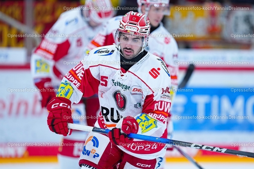 xYDR12102501054 | 12.10.2025, xydrx, Eishockey, DEL2, Düsseldorfer EG - Eispiraten Crimmitschau, PSD Bank Dome Düsseldorf: Gregory Kreutzer (Eispiraten Crimmitschau #55)