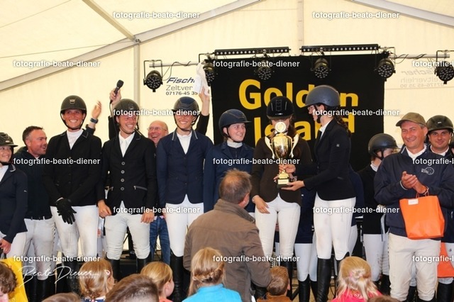 OHT0291 | Fotografie, Tiere, Hunde, Katzen, Pferde, Sportfotografie, Fotosession, Tierfotografie, Turnierfotografie, Fotografin, Fotograf - Realisiert mit Pictrs.com