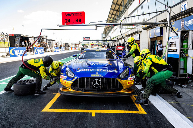 DTM125_042614014801691MC | DTM, 1. + 2. Rennen Oschersleben 2025 - Foto: Gruppe C Photography; #24 Mercedes-AMG GT3, Mercedes-AMG Team Winward: Maro Engel - Realisiert mit Pictrs.com