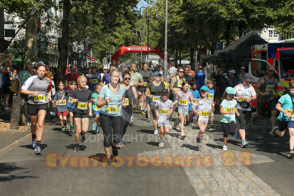 250621_1025_EX1_1807 | Sportfotografie im Rhein-Sieg Kreis, Köln, Bonn, NRW, Rheinland Pfalz, Hessen, etc. Unser Tätigkeitsfeld umfasst den Laufsport vom Volkslauf über den Marathon, Duathlon, Triathon bis zum Ultralauf wie Kölnpfad Ultra oder Schindertrail.