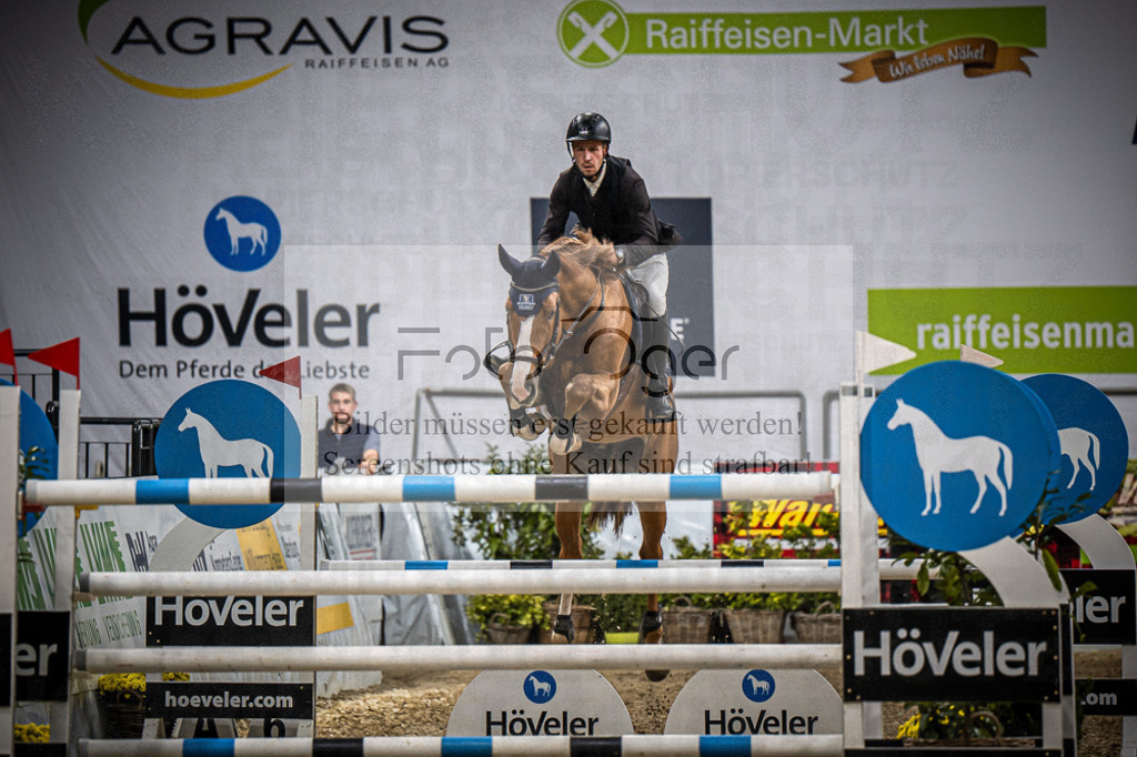 DOS_2387 | Entdecke hochwertige Reitturnierfotos von Foto Oger. Professionell, emotional und authentisch – jetzt Lieblingsmomente im Shop bestellen.Deutschlandweite Turnierfotografie. - Realisiert mit Pictrs.com