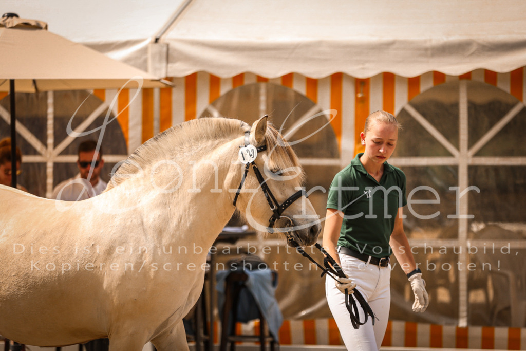 03.So00073 | Leoni Ertmer Photography - Realisiert mit Pictrs.com