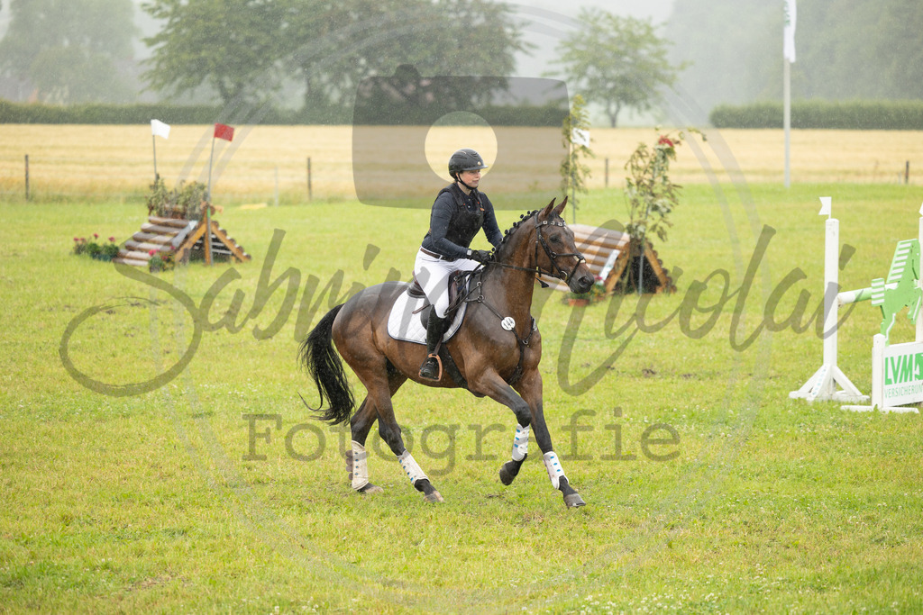 994A1771 | sabrinanicolaifotografie - Realisiert mit Pictrs.com