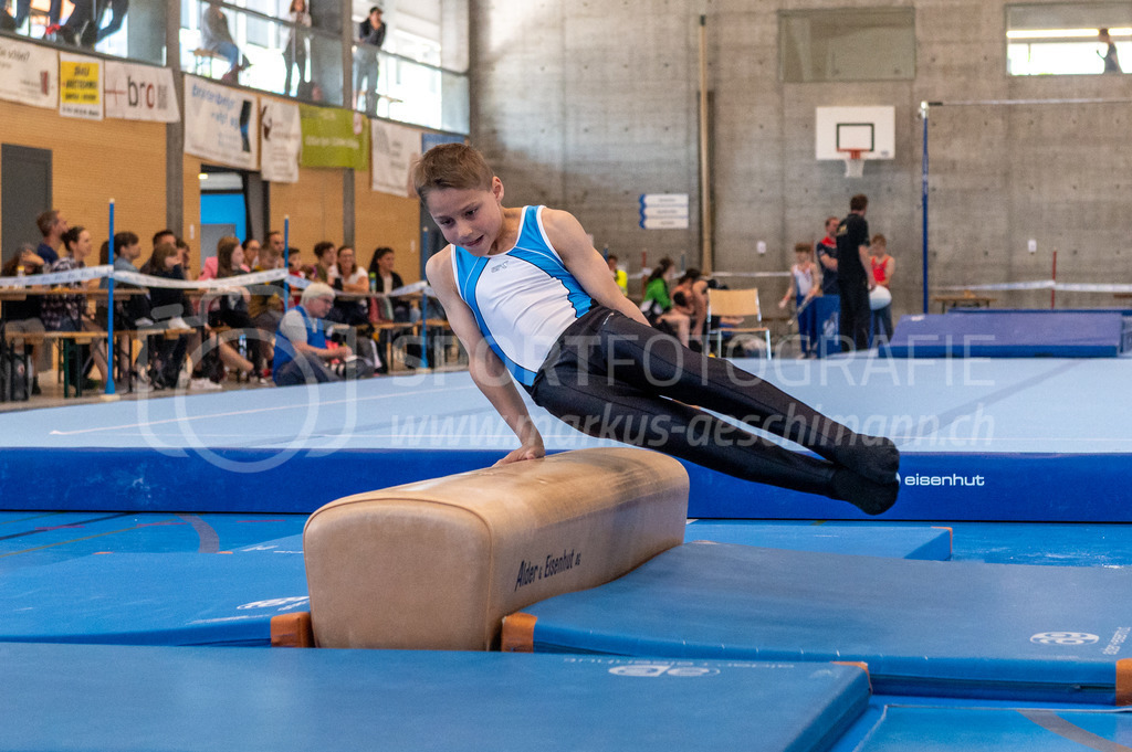 104. Zürcher Kunstturnertage Neftenbach - 14. May 2022 | 104. Zürcher Kunstturnertage Neftenbach
Turnhalle Ebni, Neftenbach
Bild: Sportfotografie Markus Aeschimann | www.markus-aeschimann.ch - Realisiert mit Pictrs.com