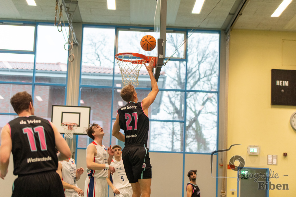 VFL Rastede-Westerstede 3 | VFL Rastede (weiß)-Westerstede 3 (schwarz) am 22.02.2026 in Rastede (Sporthalle); Photo: Philip Eiben 2025 - Realisiert mit Pictrs.com