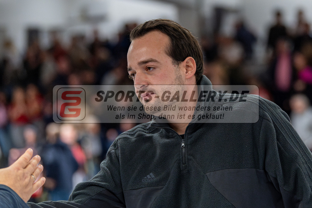 SM_2024-12-20-D85_-244 | 1.Bundesliga Hallenhockey  (M) DCADA - HTHC / 3:4 (1:1)