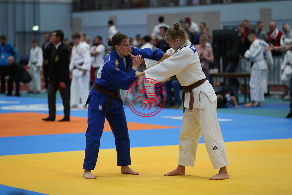 AT3Y0972 | Fotos vom Adler Cup - Pictures from Adler Cup

Hier findet Ihr alle Eindrücke und großen Momente der Adler Cup Wochenenden. Here you will find all impressions and great moments of the Adler Cup weekends. - Realisiert mit Pictrs.com