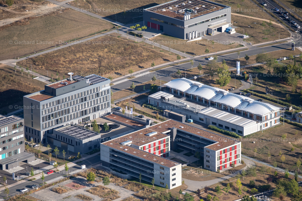 3903374 | Gebäude des Center for Applied Energy Research - Forschungsinstituts, des Zentrum für Telematik, der infoisim GmbH und des Studentenwohnheims