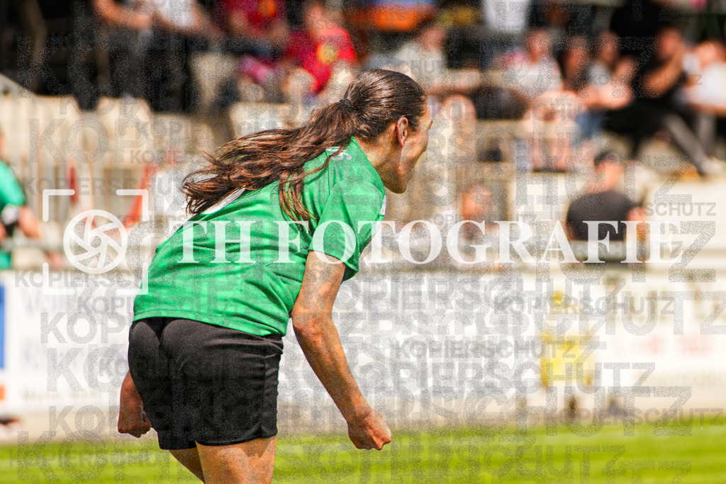 GER, FC Hauingen - SV Waldhaus, Frauen-Fussball, Rothaus Bezirkpokal, Finale, Saison 2024/2025, 29.05.2025 | GER, FC Hauingen - SV Waldhaus, Frauen-Fussball, Rothaus Bezirkpokal, Finale, Saison 2024/2025, 29.05.2025Foto: TH Fotografie/Alessio Bosco - Realisiert mit Pictrs.com