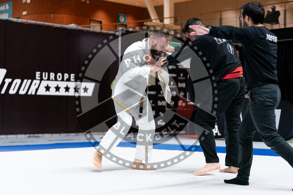 20241012PBB4497 | Athletes compete during the AJP Tour Europe Continental Jiu-Jitsu Professional Championship on October 12, 2024 in Almere near Amsterdam, Netherlands. © Chiara Dazi / photoblackbelt