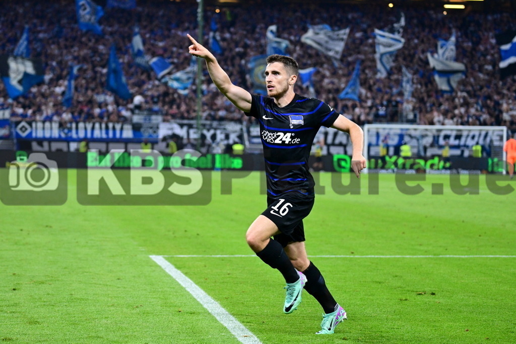 KBS Picture_HSV-HerthaBSC_013 | Hertha BSC Torjubel zum 1:1 Torschuetze ist Kenny Jonjoe (Hertha BSC) ,Sportplatz :  Volksparkstadion, - Realisiert mit Pictrs.com