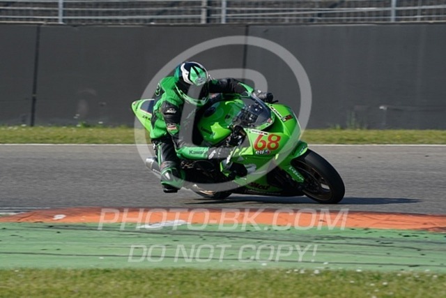 2022_05_09_PBK_26181 | Sportfotografie; SlowMotion; Video; Rennstrecke; Hafeneger; Speer; Racing; RSE; BMW; CBO; Trackday; Motorsportarena; Hockenheimring; Brno; Most; Barcelona; Valencia