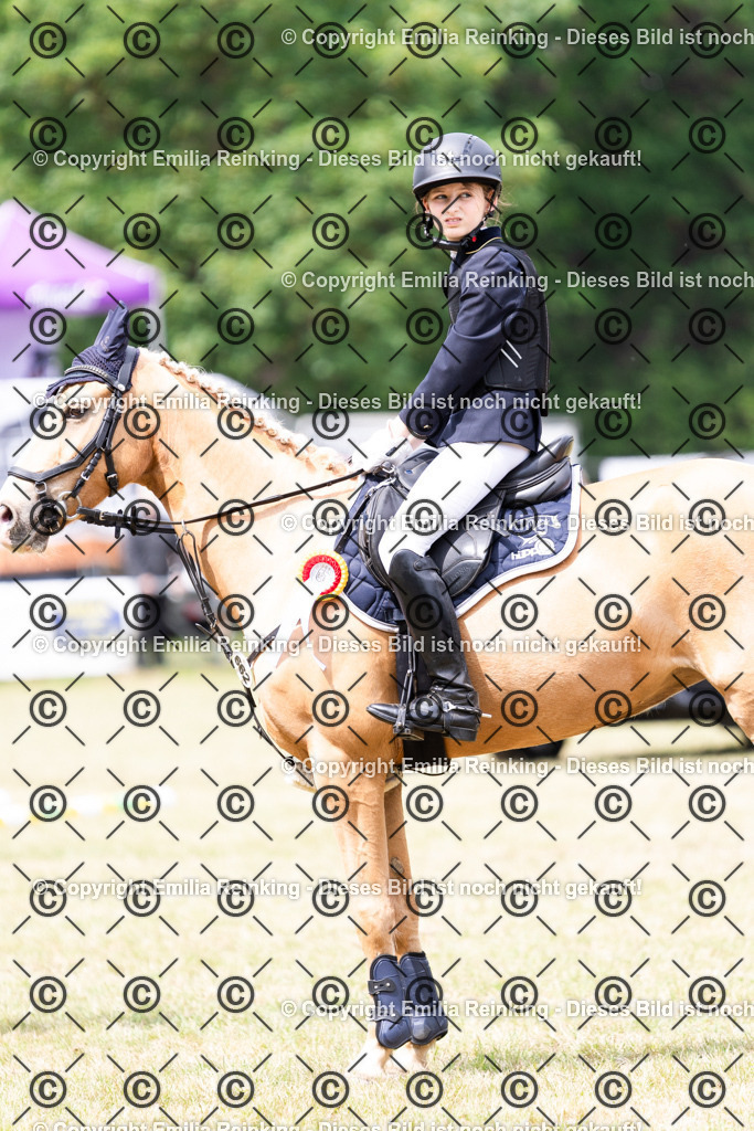 CL5A7690 | Emilia Reinking Fotografie - Realisiert mit Pictrs.com