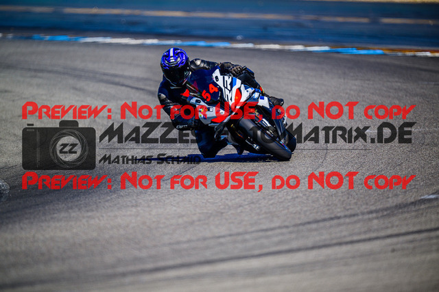 MaZZes_FotoMatrix_240520_6007705_8362 | WEISS