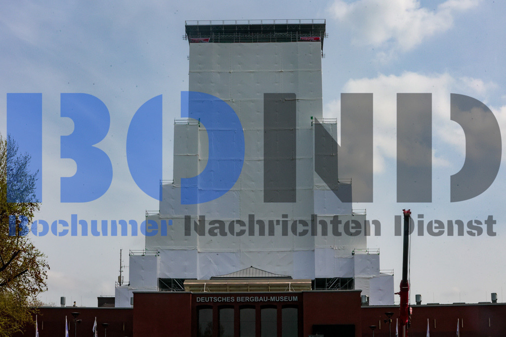 Bergmann-Ampel vor dem Deutschen Bergbaumuseum {date} -  | {headline}



(Foto: Sebastian Sendlak / BOND)

 - Realisiert mit Pictrs.com