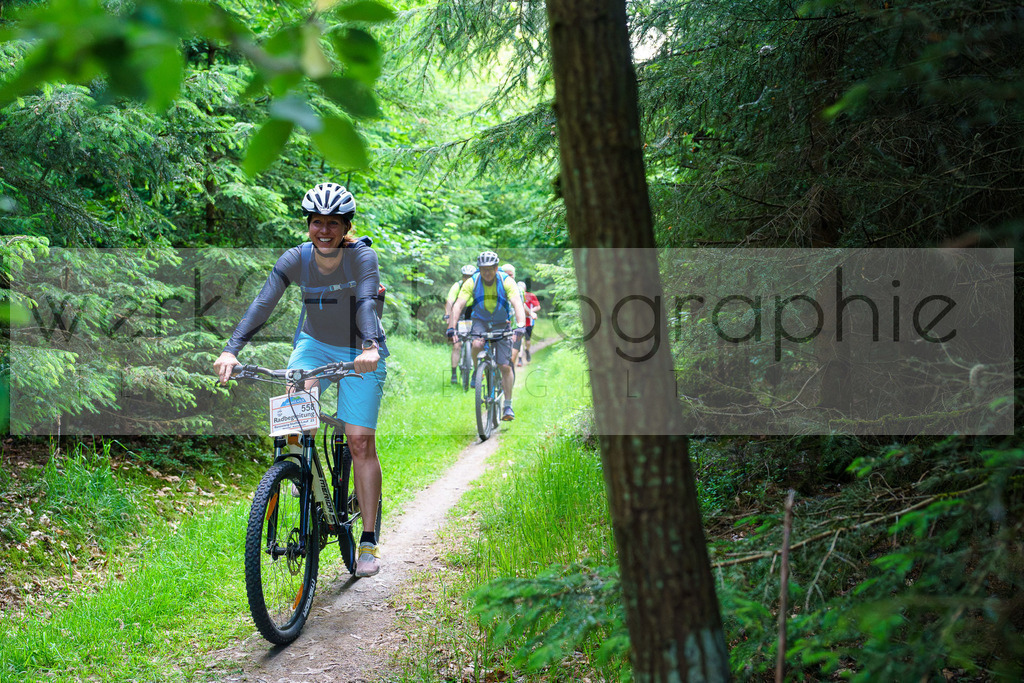 Rennsteig-Staffellauf 2023 | Rennsteig-Staffellauf - Hörschel bis Blankenstein - 17. Juni 2023