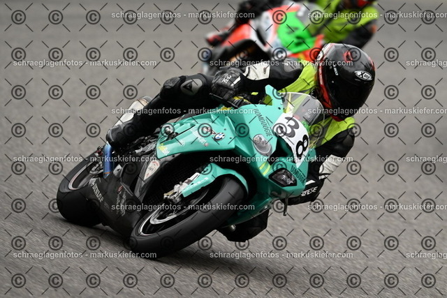 25bt02-1331 | markuskiefer.com - Realisiert mit Pictrs.com