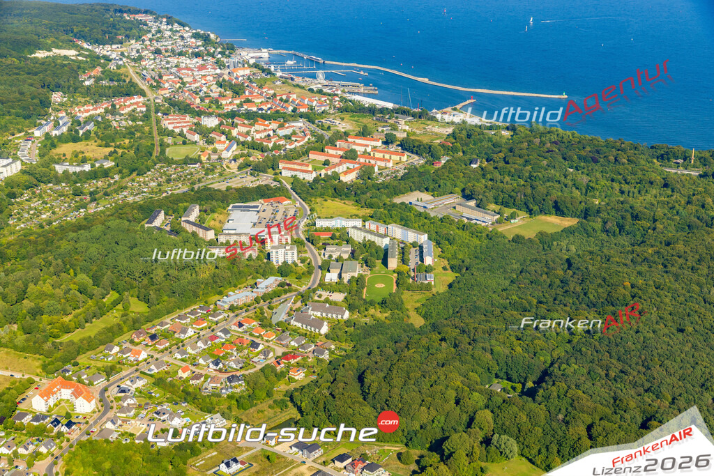 Luftaufnahme Lancken Sassnitz - Die Luftaufnahme wurde 2025 vom UL-Flugzeug heraus erstellt ( ohne Drohne ) - Hochauflösende Luftaufnahme - für professionelle Ausdrucke geeignet. Die Geschenkidee !Mit Lizenz und Bildrechte bestellbar