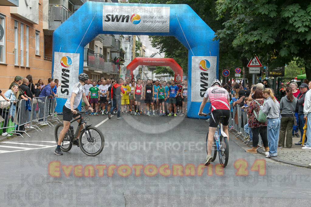 240614_1800_EX1_3917 | Sportfotografie im Rhein-Sieg Kreis, Köln, Bonn, NRW, Rheinland Pfalz, Hessen, etc. Unser Tätigkeitsfeld umfasst den Laufsport vom Volkslauf über den Marathon, Duathlon, Triathon bis zum Ultralauf wie Kölnpfad Ultra oder Schindertrail.